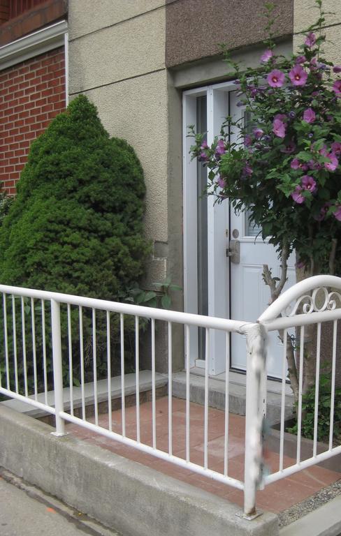 Dovercourt Village Mews Τορόντο Εξωτερικό φωτογραφία